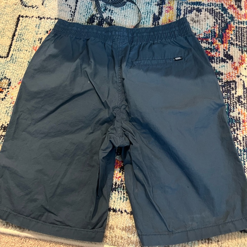VANS pull on shorts